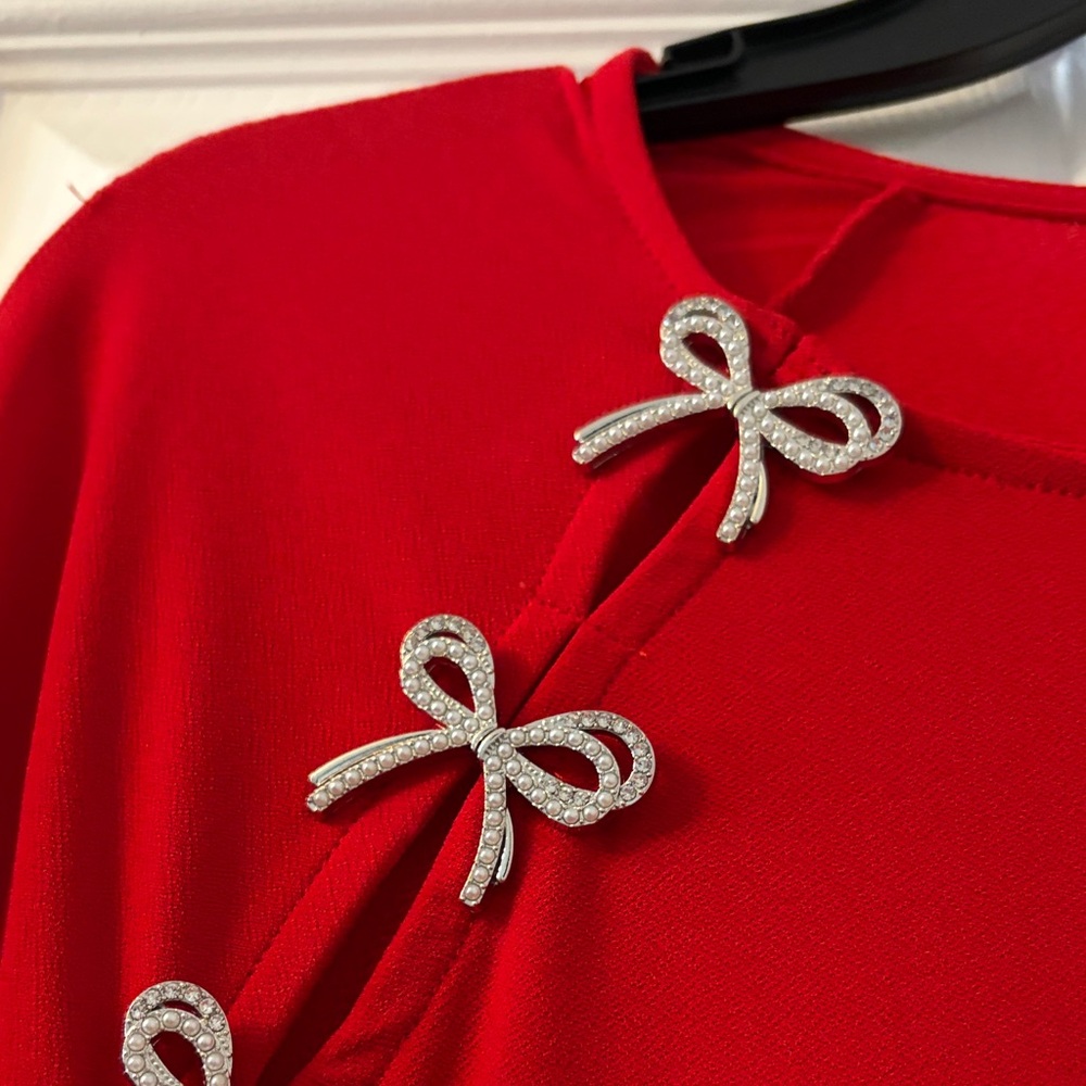 CeCe Red Long Sleeve Top with Bow Details - Picture 4 of 7